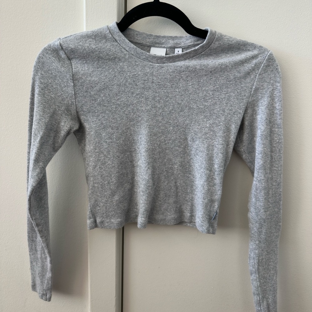 Aritzia TNA Heather Gray Long Sleeve